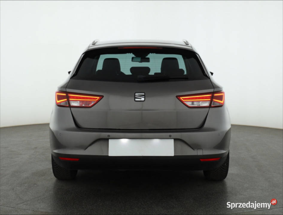 Seat Leon 16 TDI czujnik parkowania Piaseczno