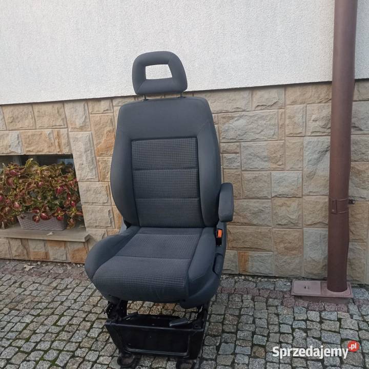 fotel master movano dostawcze Krosno