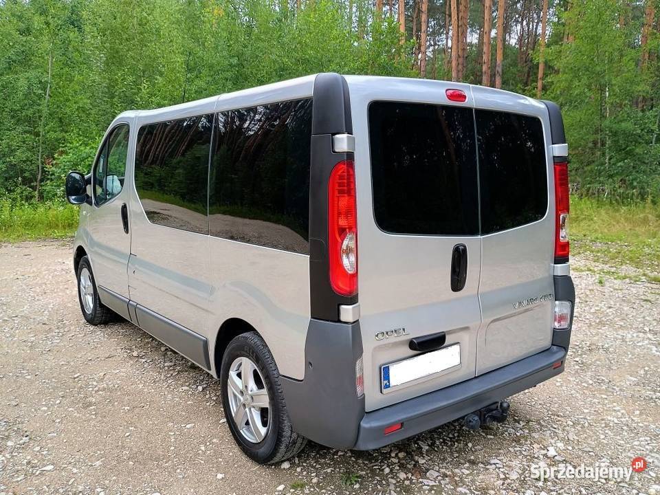 Vivaro 20 CDTI 9Cio Osobowy Klima Skrzydełka Hak Mielec