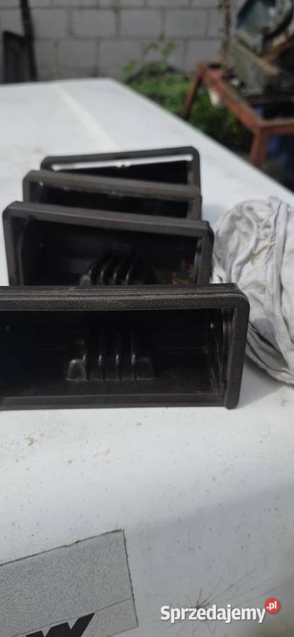Vw T3 popielniczka brązowa oryginał Części samochodowe łódzkie Łódź
