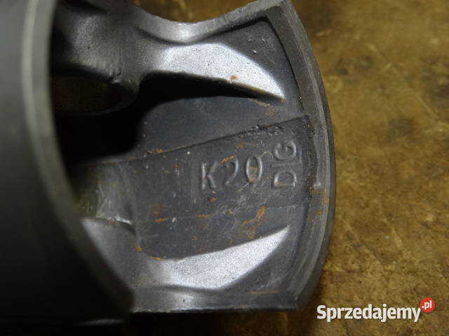 tłok trabant 1 sztuka Nowy org DDR sprzedam