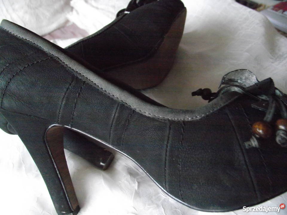SZPILKI ZE SKÓRY ZAMSZOWEJ r 37 Piła sprzedam