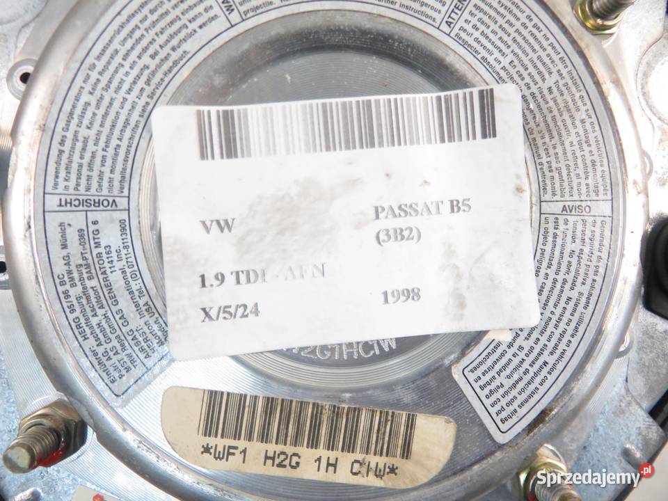 PODUSZKA KIEROWCY VW PASSAT B5 3B2 3B0880201L osobowe