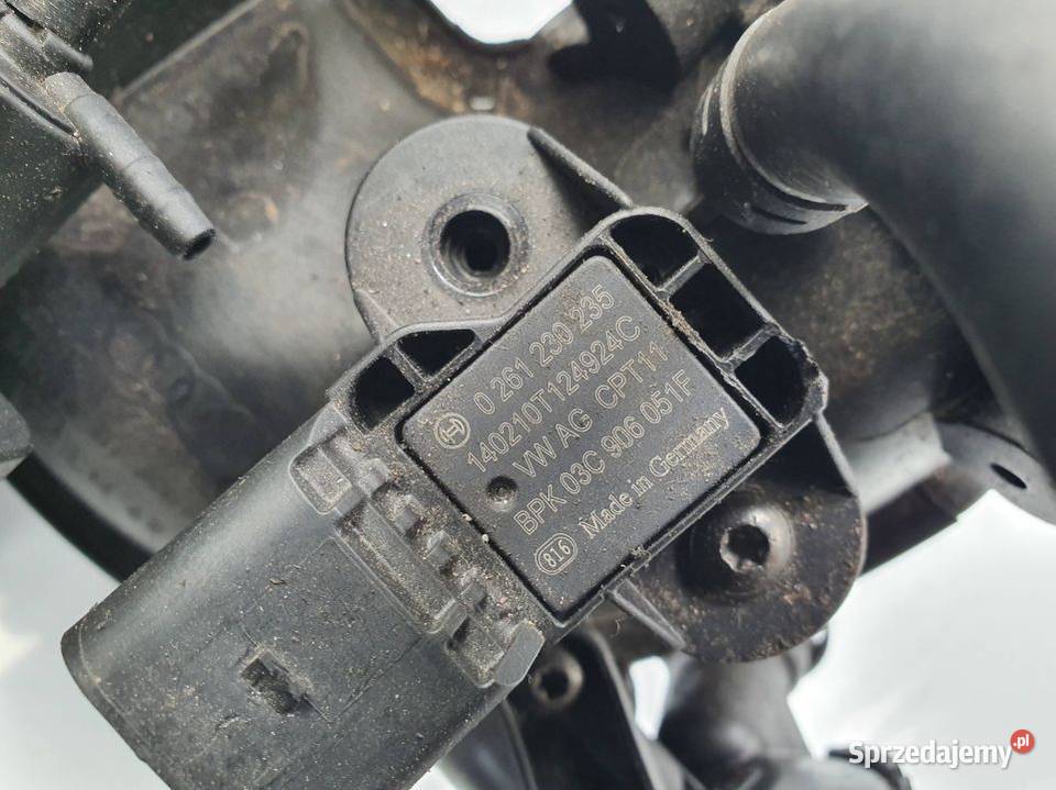 KOLEKTOR SSĄCY AUDI A8 D3 06E133210 Lipno sprzedam