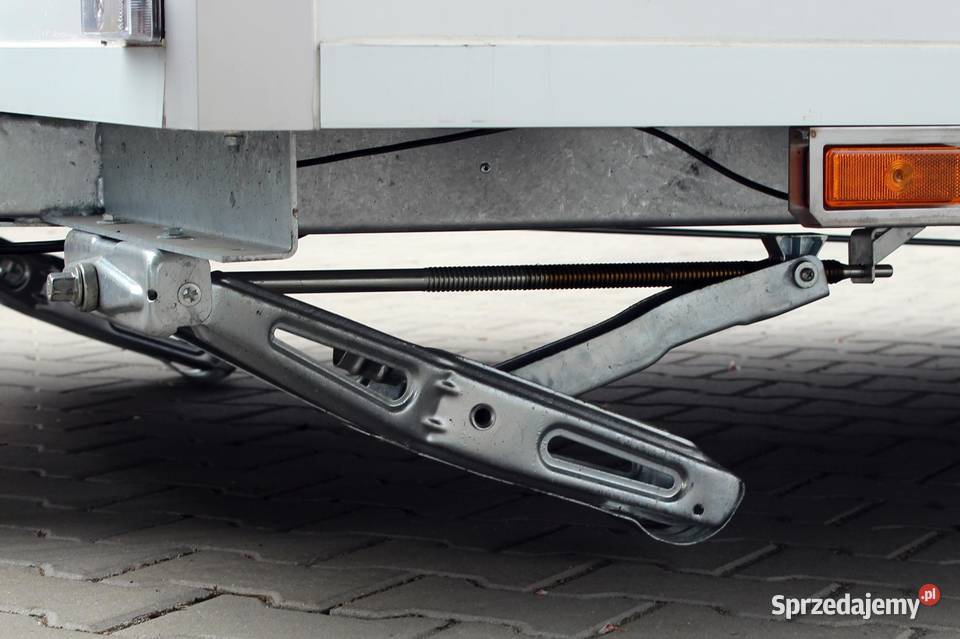 Esselmann Karello 3 przyczepa gastronomiczna Jarocin