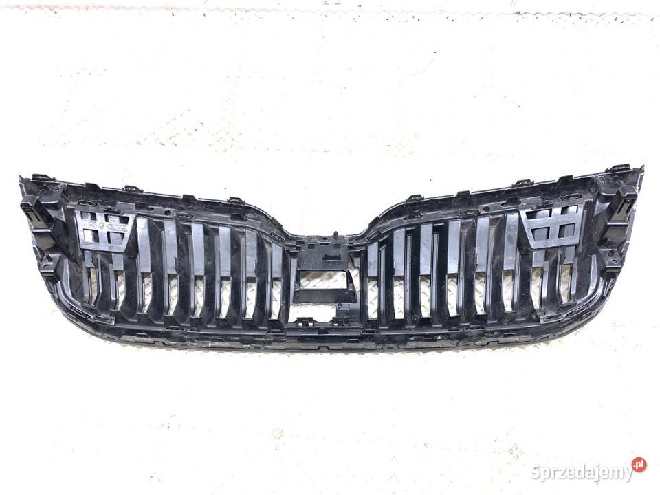 ATRAPA GRILL SKODA SUPERB III 3V0853653G Kombi