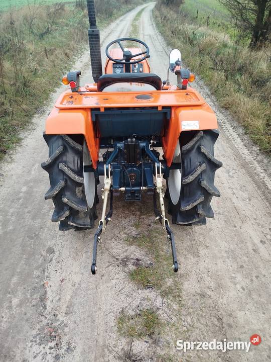 Kubota B1600