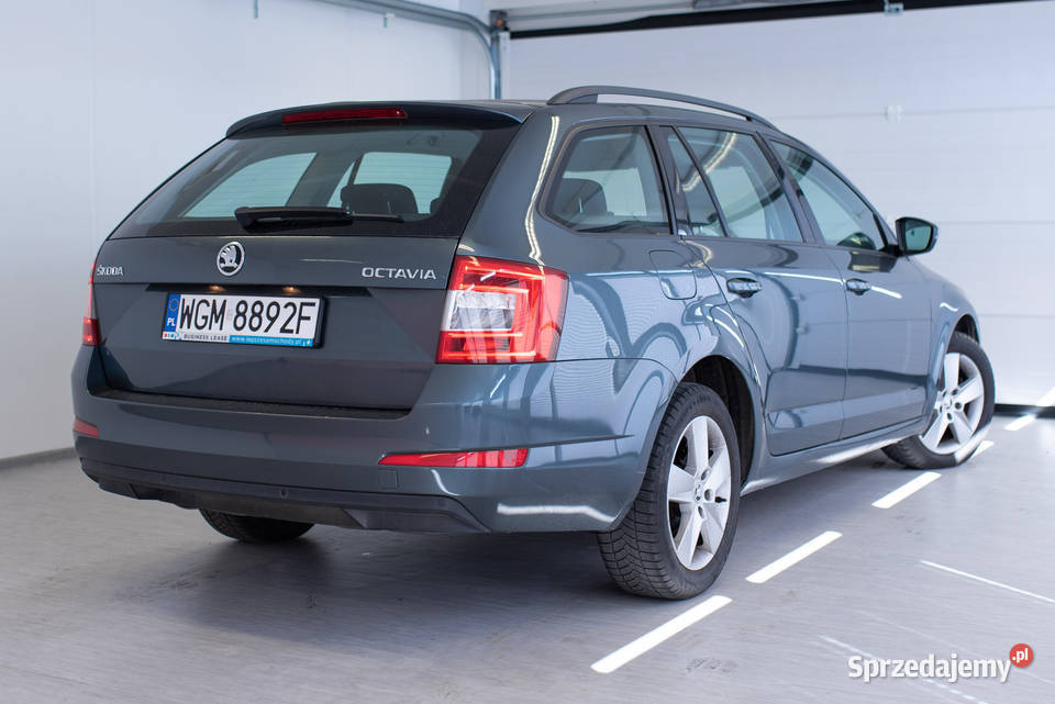 Skoda Octavia 20 TDI Ambition DSG Rok produkcji 2017