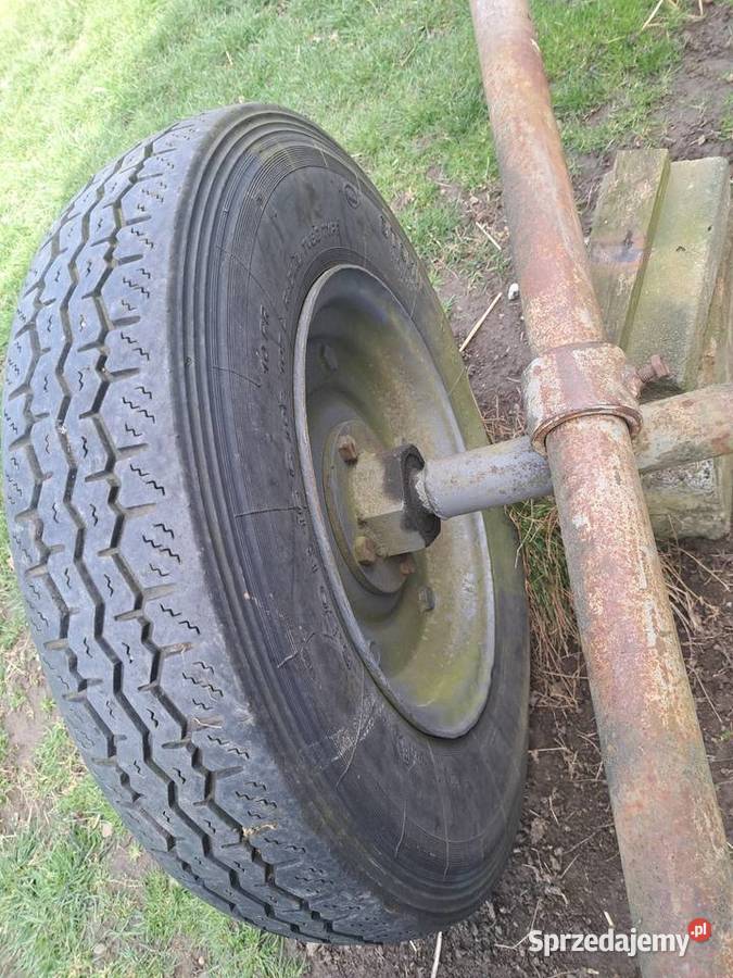 Przyczepa wóz nieuszkodzony Miejsce Piastowe