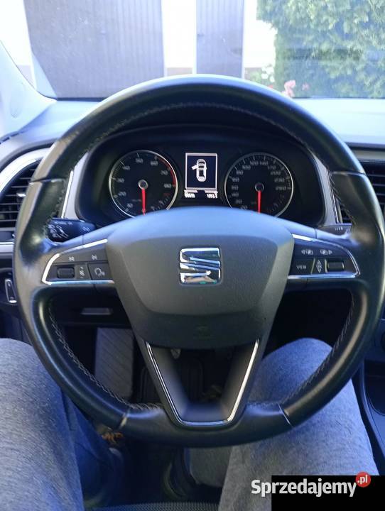Seat Leon III 15 benzyna 131 2019r Krajowy