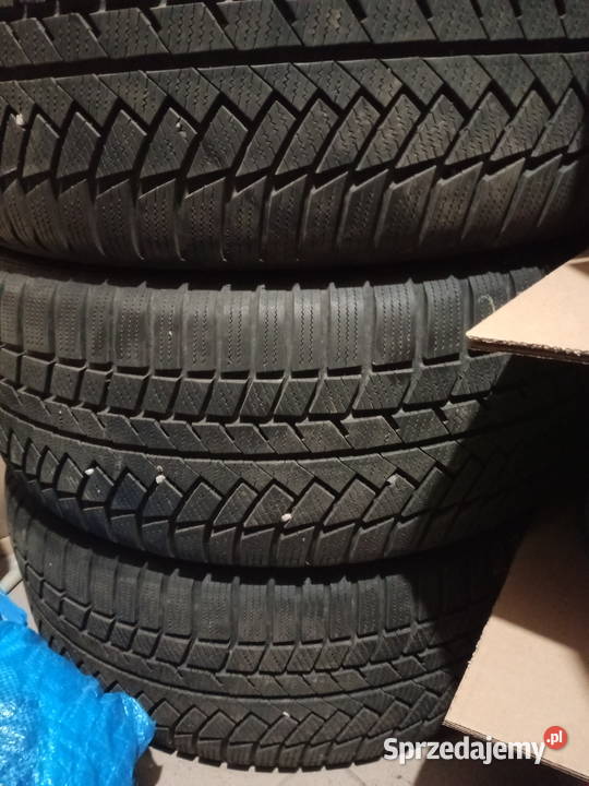 opony zimowe 275 45 r20 Samochodowe małopolskie