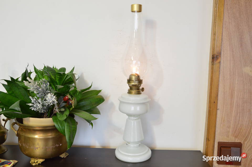 szklana lampa naftowa opalowa sprawna Antyki Jastrzębie-Zdrój sprzedam