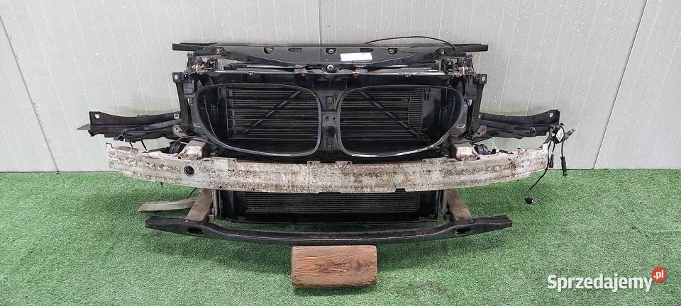 PAS PRZEDNI BMW 7 F01 F02 F04 30D Międzychód