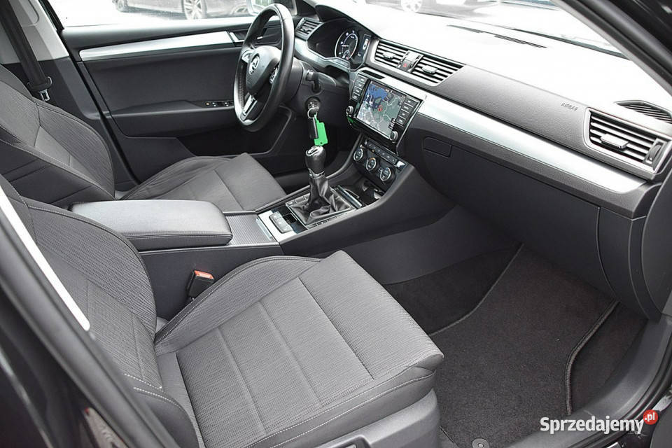 koda Superb Podgrzewane Fotele Xenon Led Navi Nowe Kucice