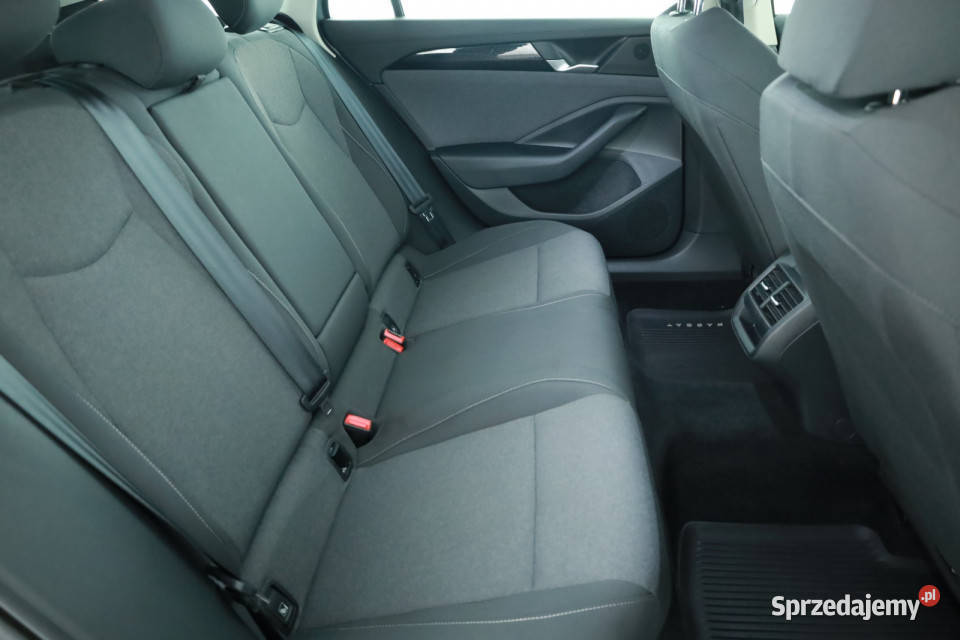 VW Passat 15 eTSI ACT Piaseczno