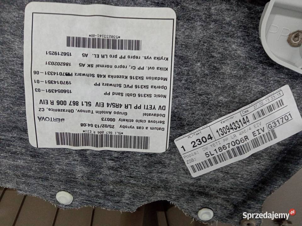 TAPICERKA BOCZEK PRAWY PRZÓD PASAŻERA EUROPA