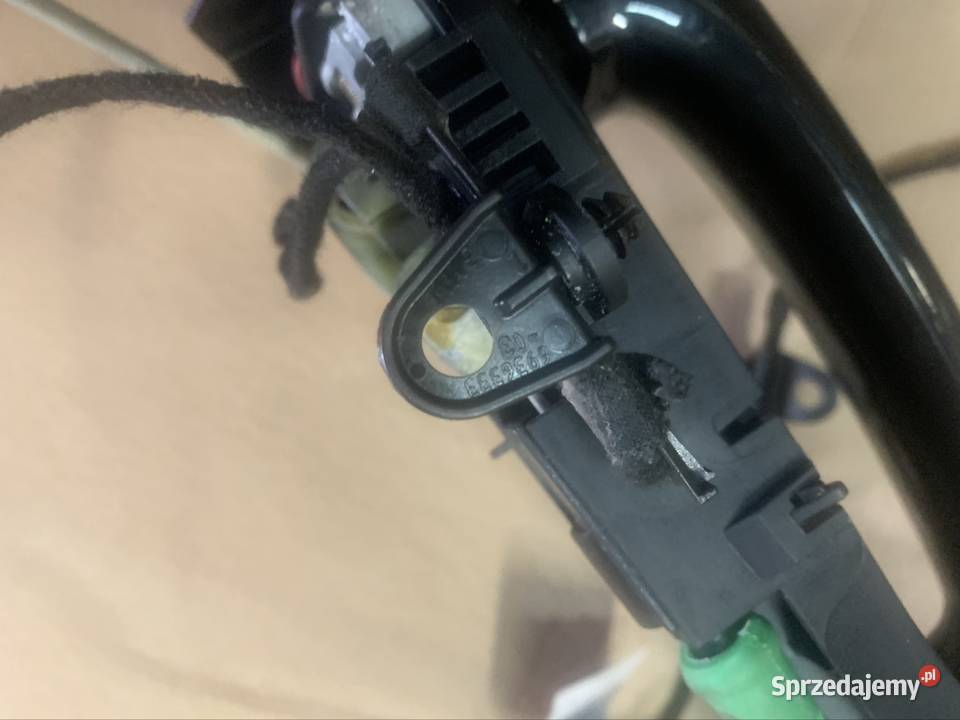 6936333 klamka drzwi prawa bmw 3 e92 kod 475 Szczecin sprzedam