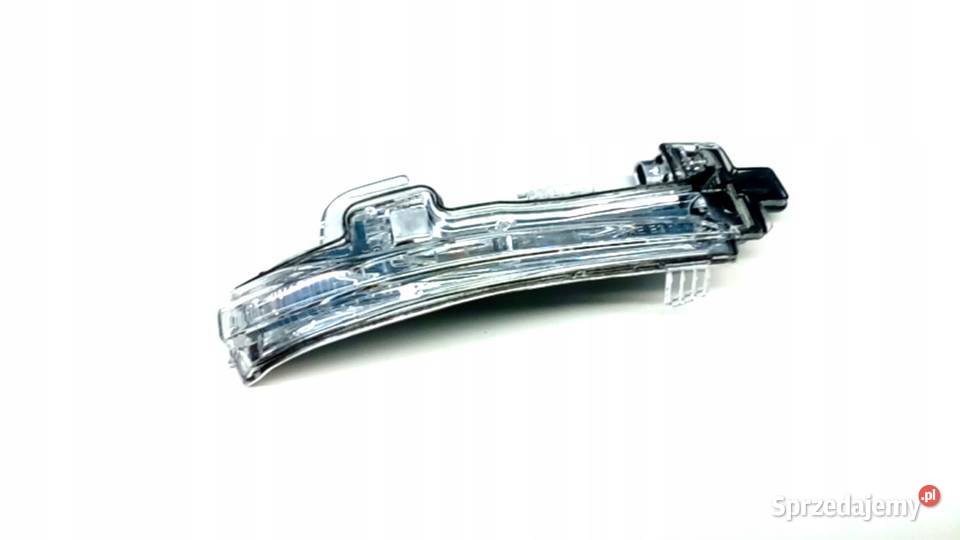 VOLVO prawy kierunkowskaz lusterka 31402416 OE Bielany Wrocławskie
