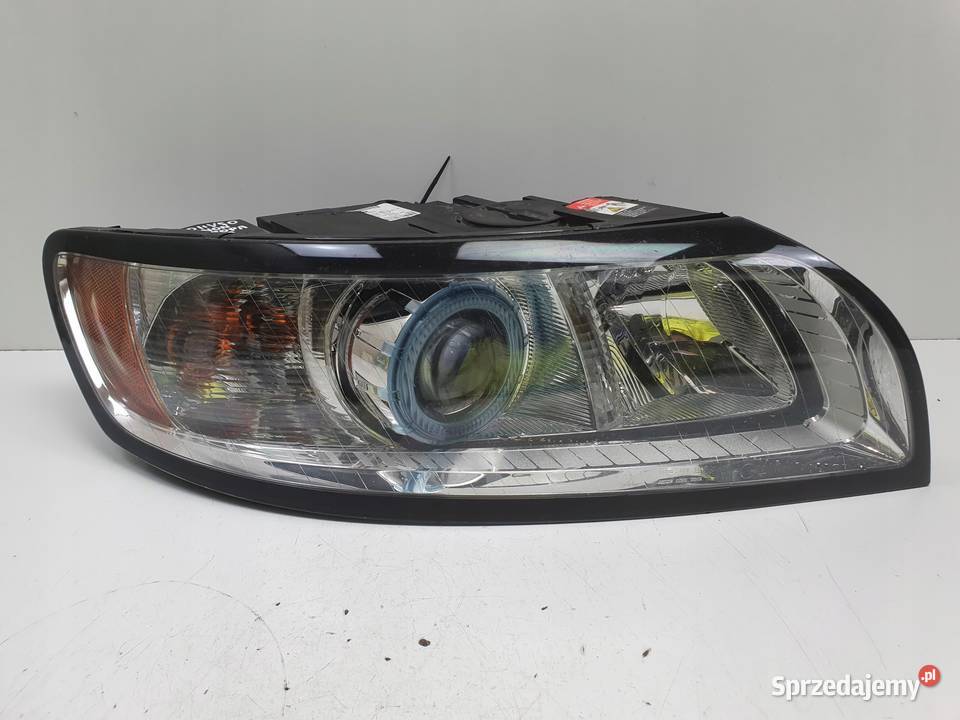 Volvo S40 II V50 LIFT XENON PRZEDNIA prawy przód Rudka sprzedam