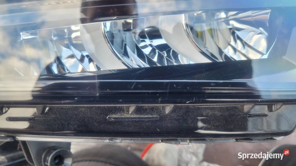 SEAT ATECA HALOGEN LED PRAWY PRZOD 575941700 Ruda Śląska sprzedam