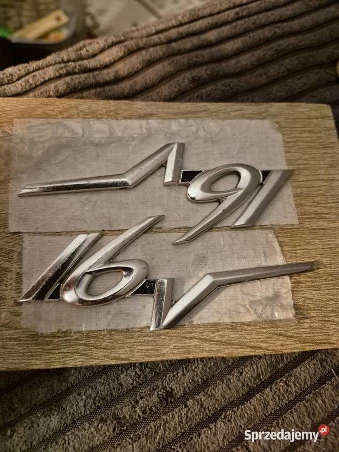 Citroen Saxo vts 16 16v Emblematy Oryginal oem Żurawica
