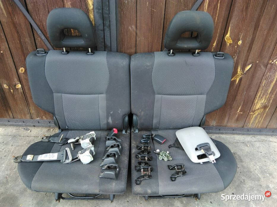 Fotele pasy przekładka tył rav 4 II lift rav 4 świętokrzyskie