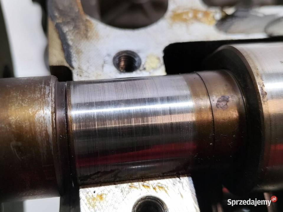 GŁOWICA KOMPLETNA 03D103374F 12 6V VW Volkswagen osobowe świętokrzyskie