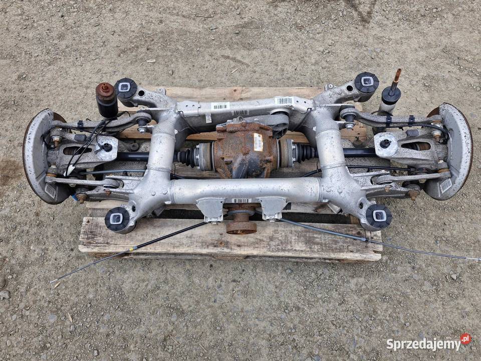 6770827 7570474 BMW E61 ZAWIESZENIE BELKA SANKI sprzedam
