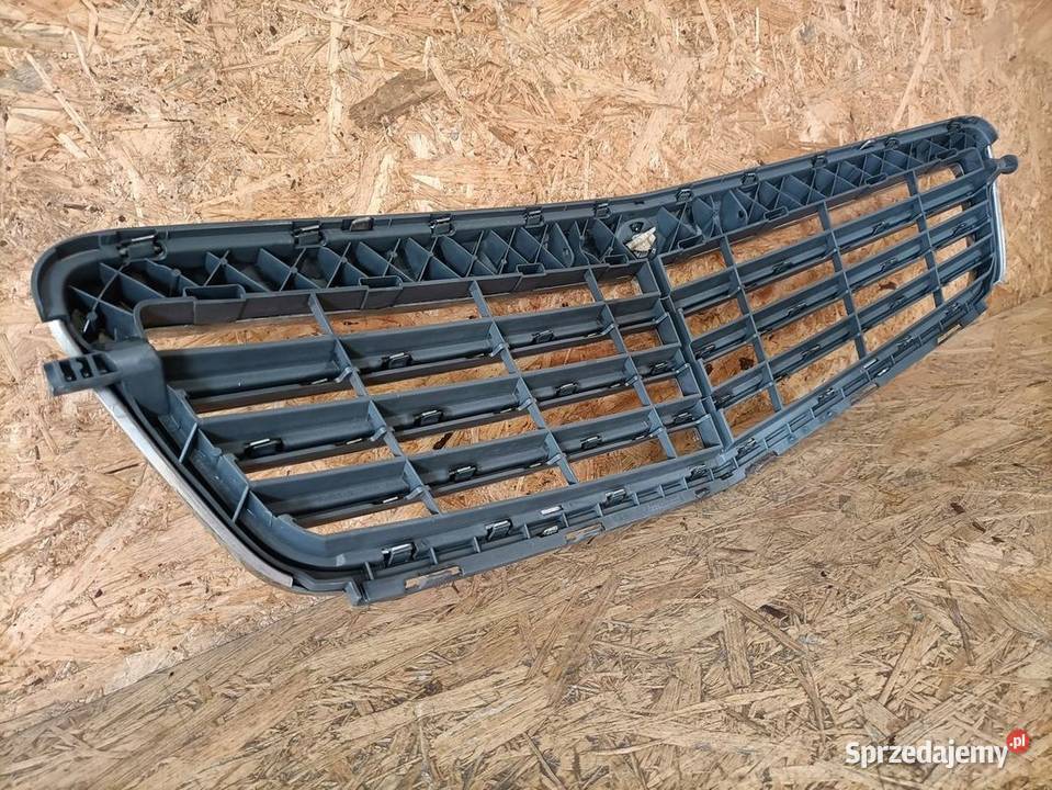 MERCEDES CKLASA W204 GRILL ATRAPA CHŁODNICY Pleszew sprzedam