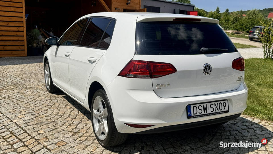 Volkswagen Golf VII 12 TSI 87 5drzwi Bały 2 kpl sprzedam