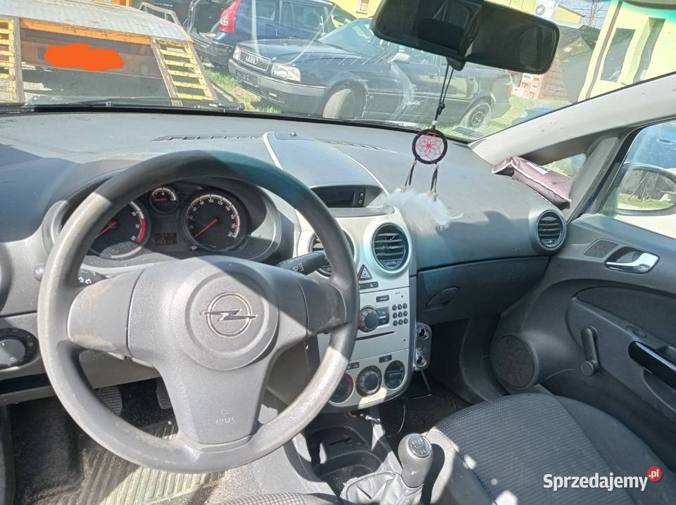 Opel Corsa 10 44 kW 2009 r dawca części Rok produkcji 2009 Szklarka Myślniewska