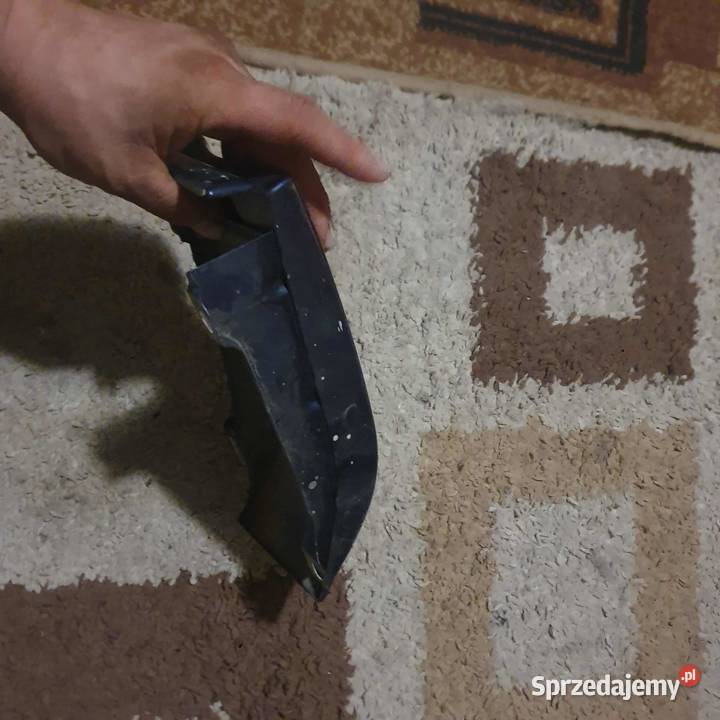 Narożnik pod lampę tylną tył blenda prawa lewa Kraków sprzedam