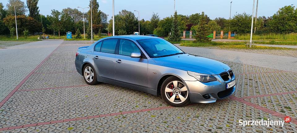 BMW E60 MSPORT KOMFORT srebrny Samochody osobowe Kielce