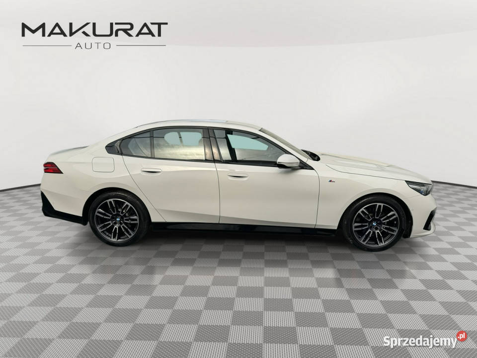 BMW 520 GD7P167520d mHEV M Sport Ambient Podgrzf nieuszkodzony Pępowo