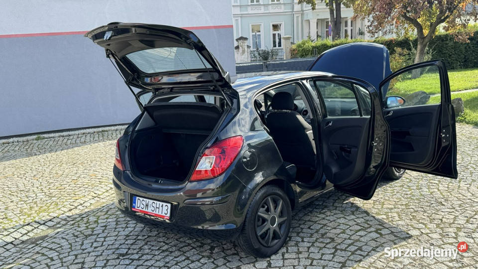 Opel Corsa 14 Benzyna 87 z Niemiec 5 DRZWI LIFT klimatyzacja Corsa Strzegom sprzedam