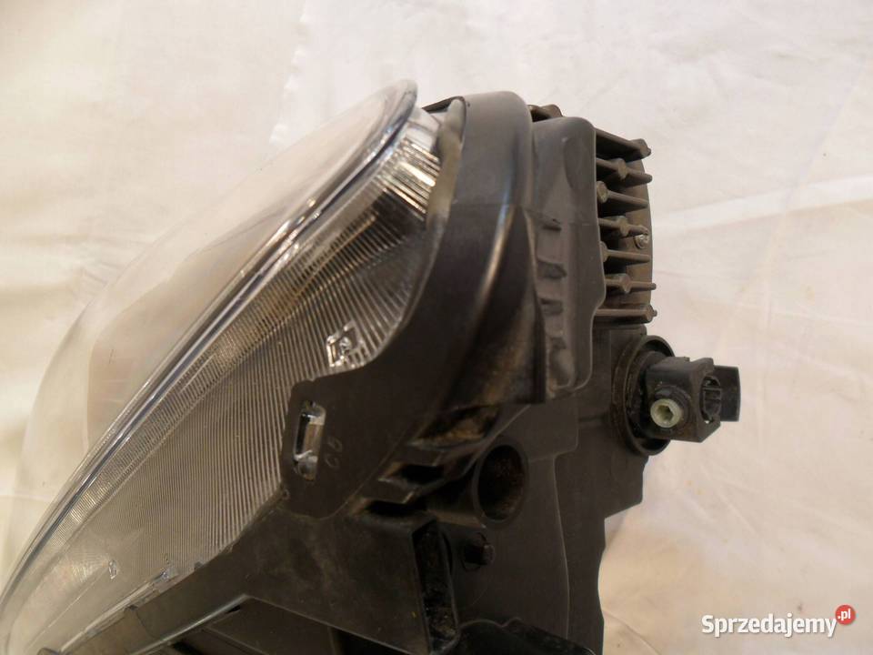 REFLEKTOR PRZÓD STRONA PRAWA FORD KUGA III wielkopolskie Nowy Tomyśl