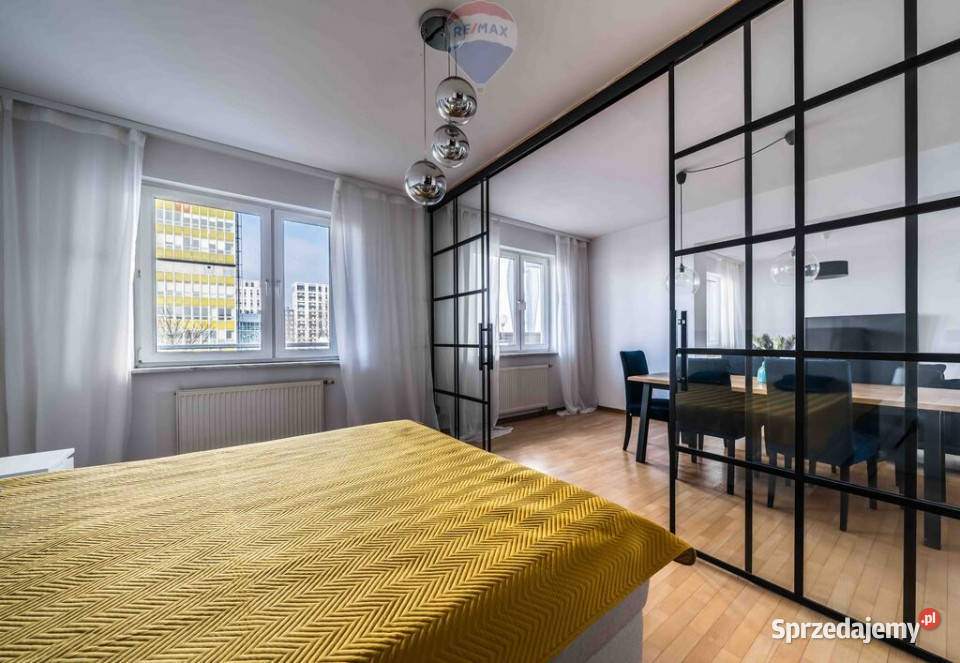 Mieszkanie 103 m2 i dwa garaże Jeżyce internet Poznań sprzedam