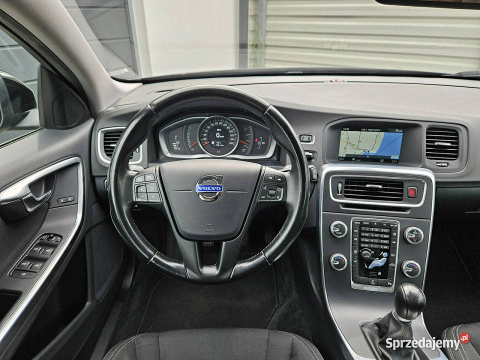 Volvo V60 D2 16 115 manual BEZWYPADEK zadbany sprzedam