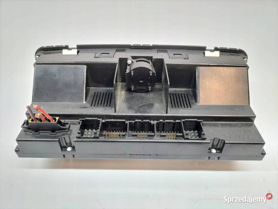 PANEL NAWIEWU ŁADNY 4E0820043A Audi A8 II osobowe