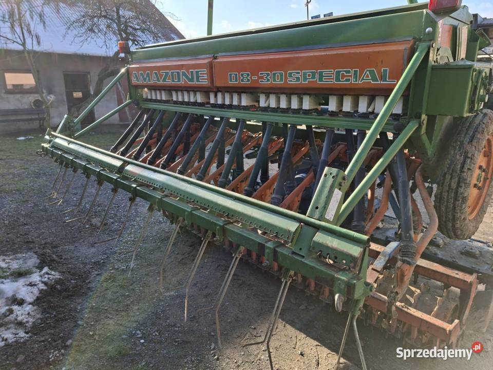 Agregat uprawowo siewny 3m FROST Amazone D8 Dąbrowa Tarnowska