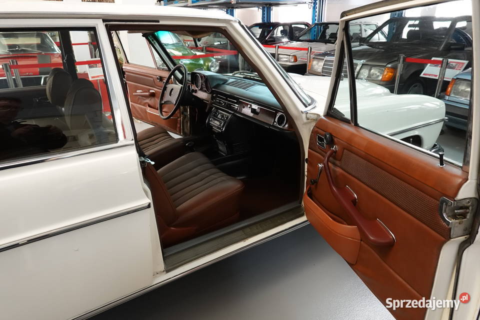 Mercedes W114 280E Automatic Klima z 1970 roku