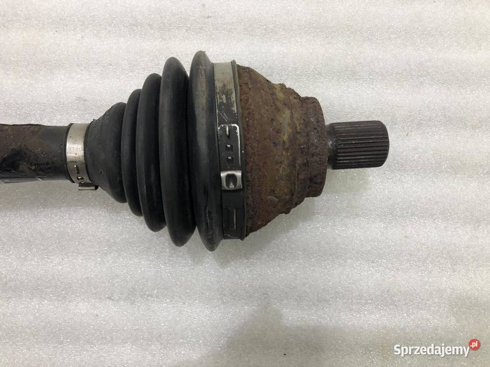 PÓŁOŚ LEWY PRZÓD AUDI TT 8J 20TDI 8J0407271N