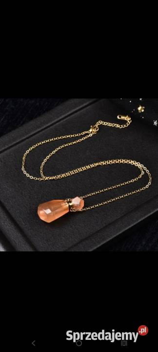 Naszyjnik z buteleczką na perfumy z kwarcu