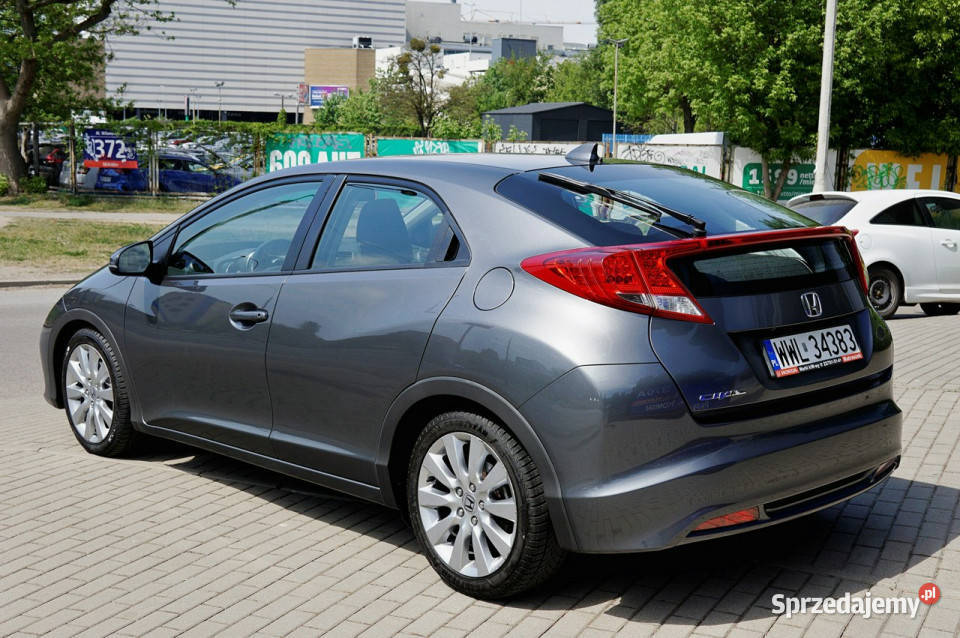Honda Civic salon Polska super stan I właściciel aluminiowe felgi