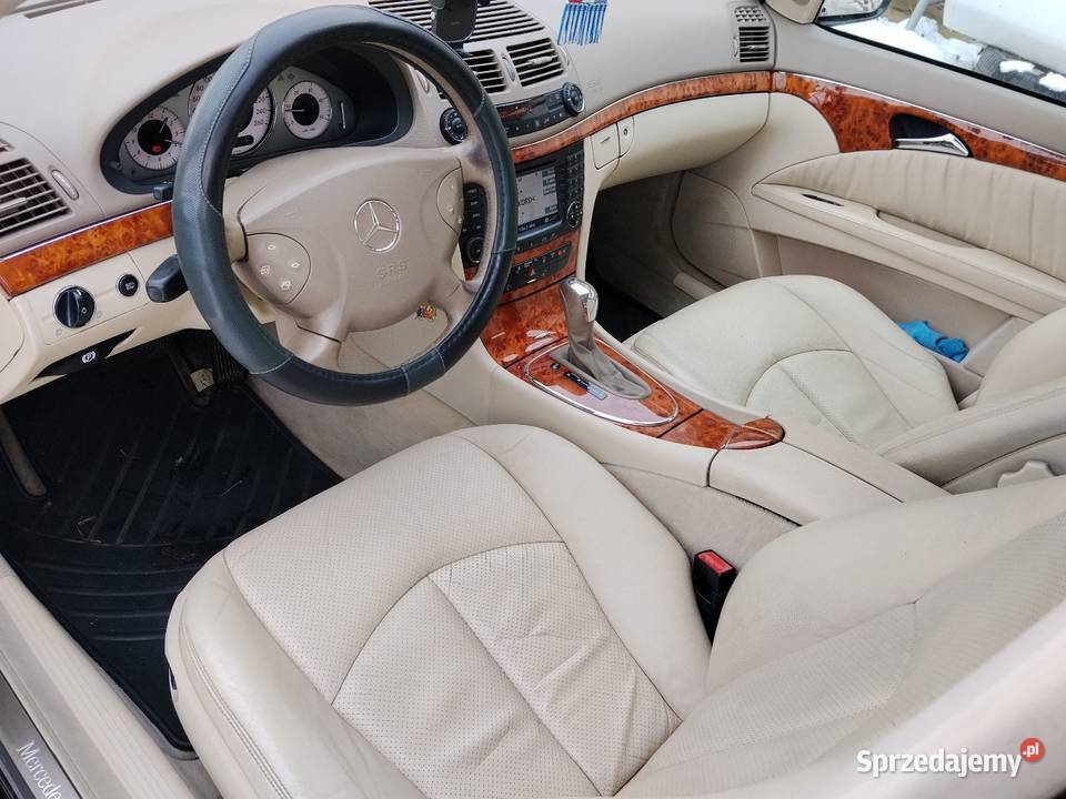 Mercedes W211 E320 CDI radio