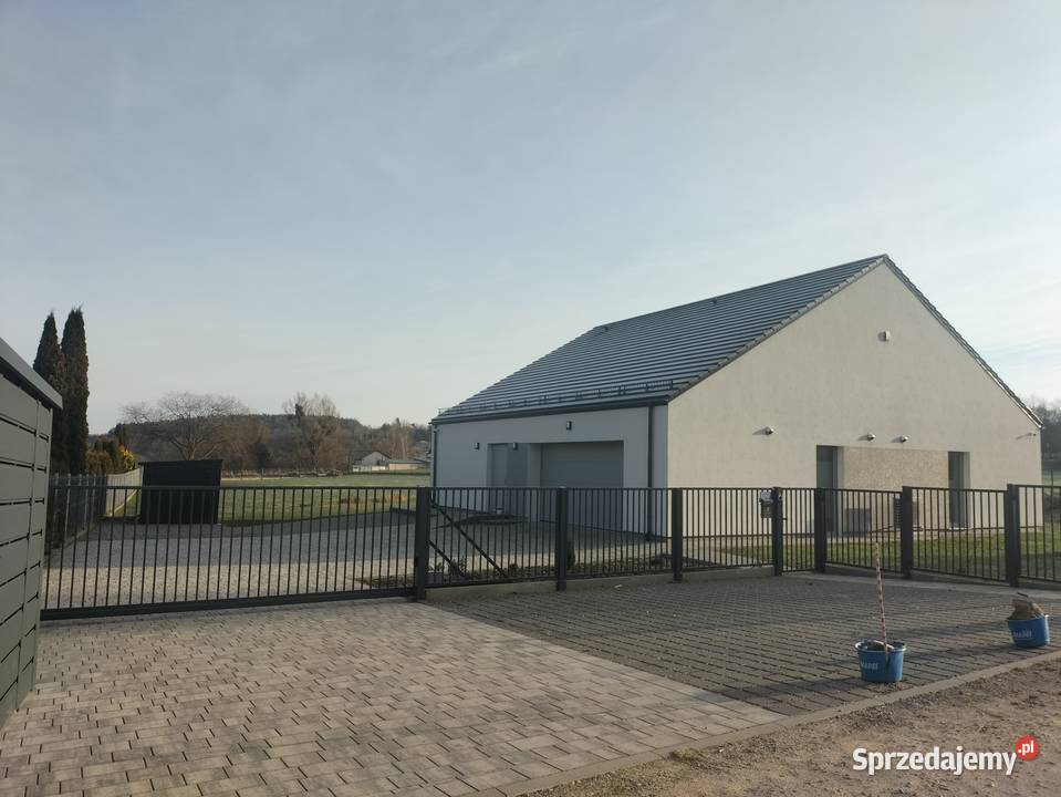 Dom parterowy z dużym ogrodem garażem Gotowy do Pręgowo Górne sprzedam