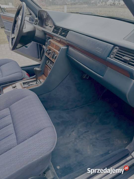 Mercedes w124Benzyna 26Stan 160KM wielkopolskie Poznań