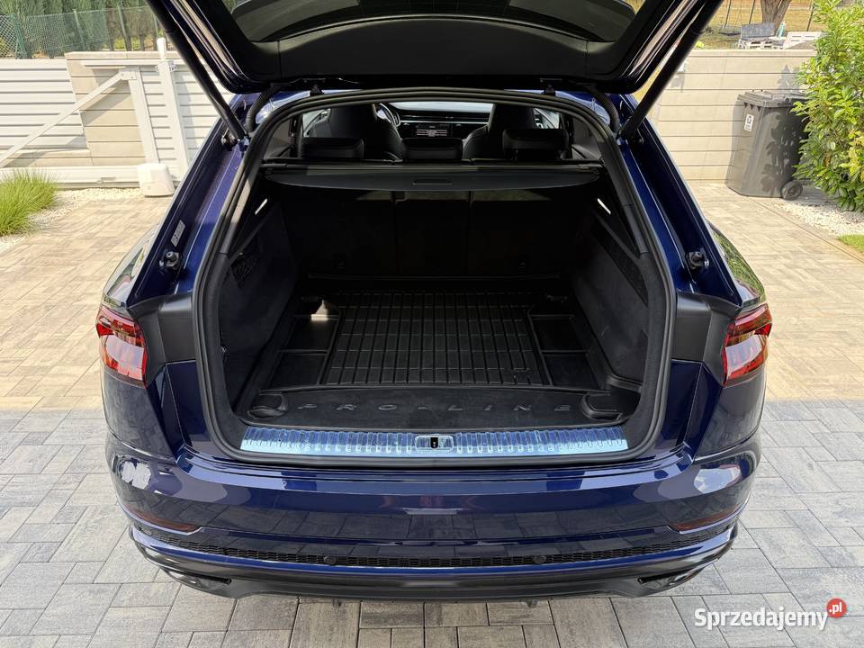 Audi Q8 30 DIESEL Salon Polska SLINE Pełna Stan asystent pasa ruchu Konin