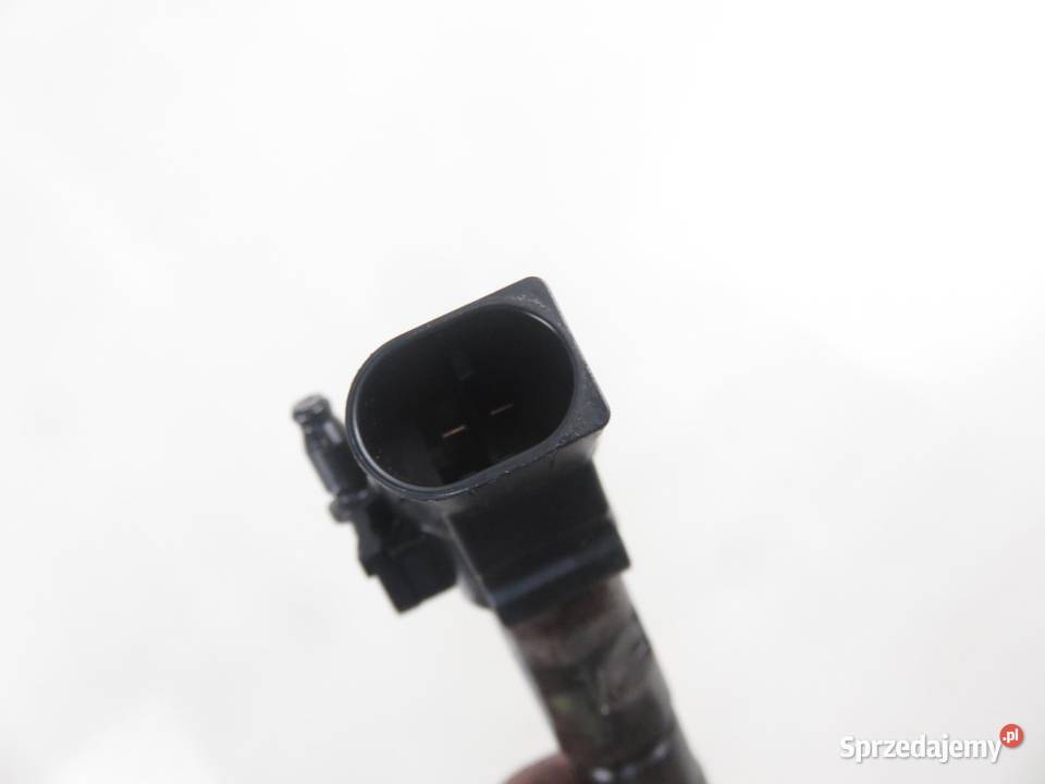 WTRYSKIWACZ AUDI A6 C6 27 TDI 059130277R osobowe