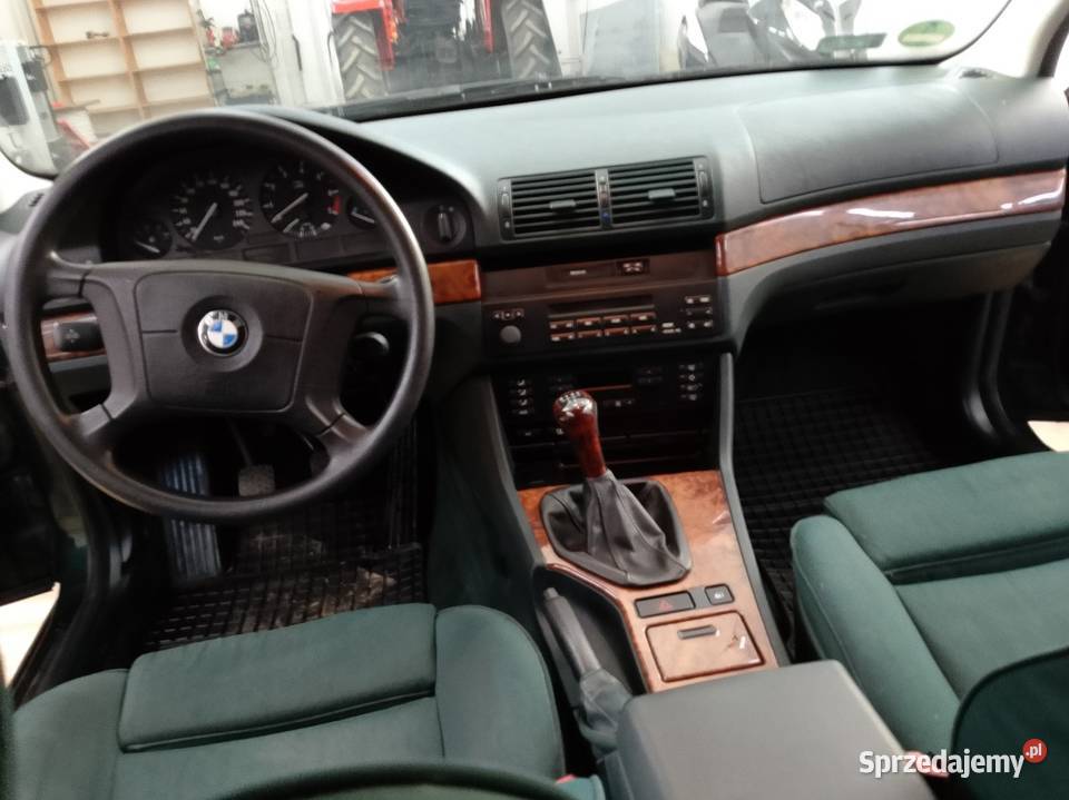 BMW 520i E39 sedan Kielce